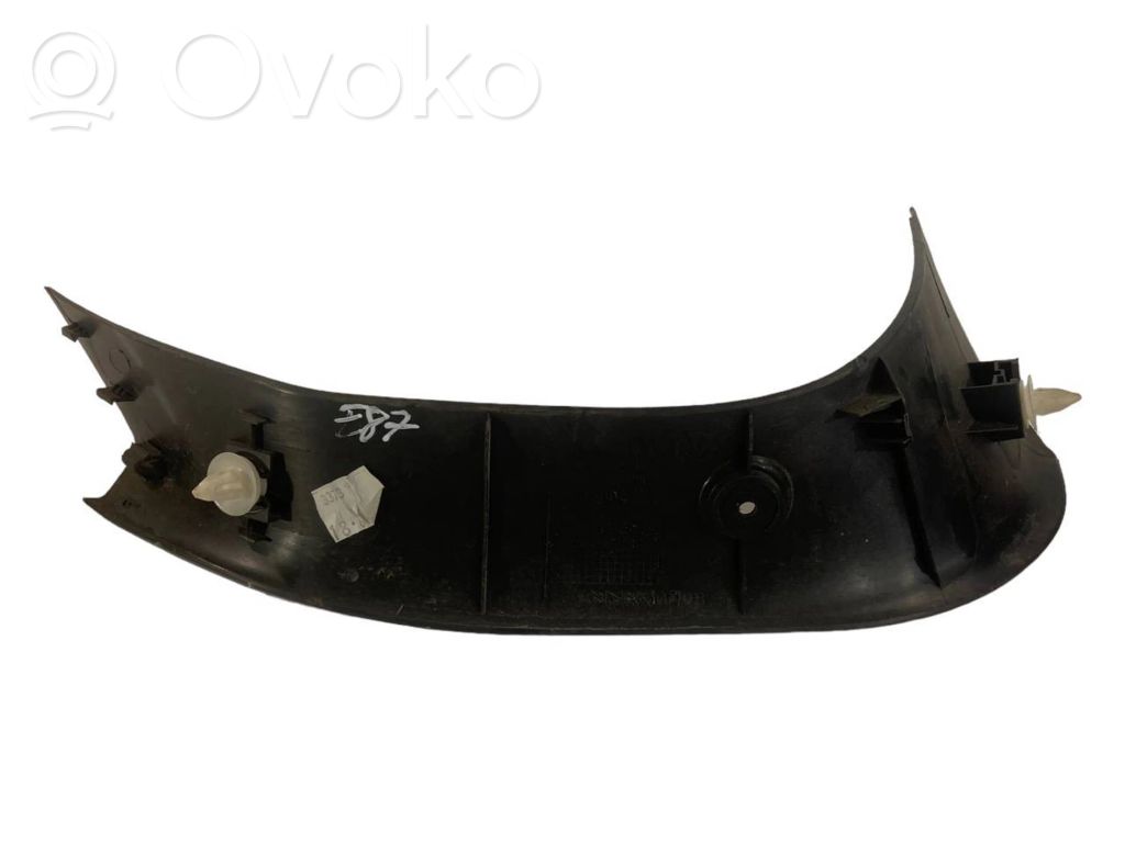 Sānu dekoratīvā apdare (pie loga)