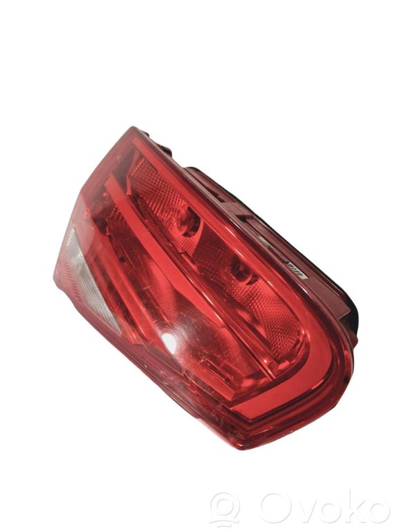 Taillight in the hood