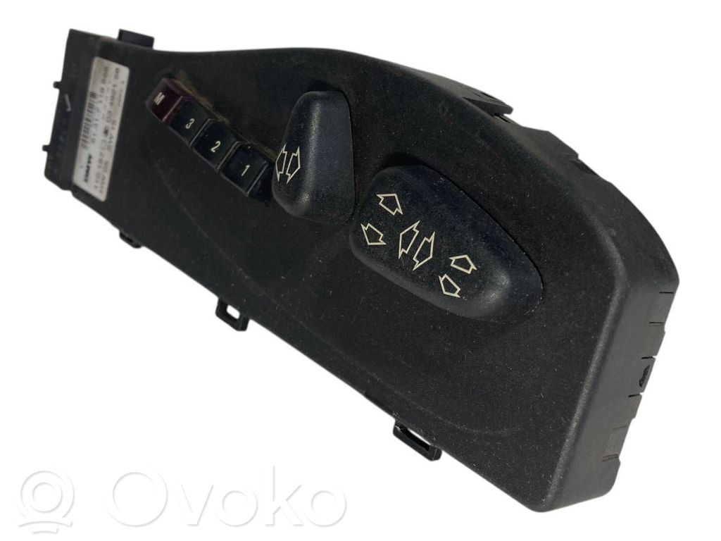 Seat adjustment switch(es)