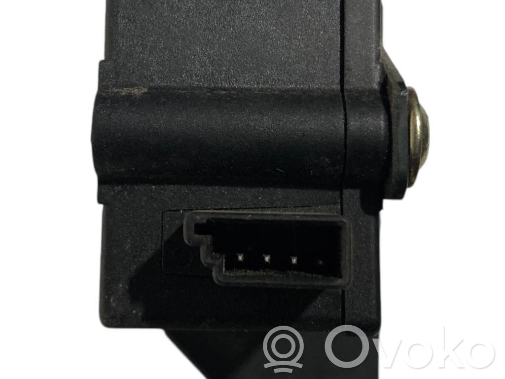 Rear cover lock