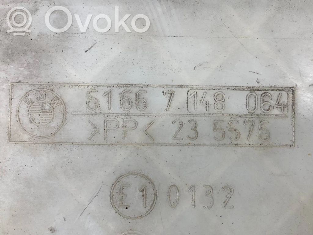 Бачок для жидкости для окон