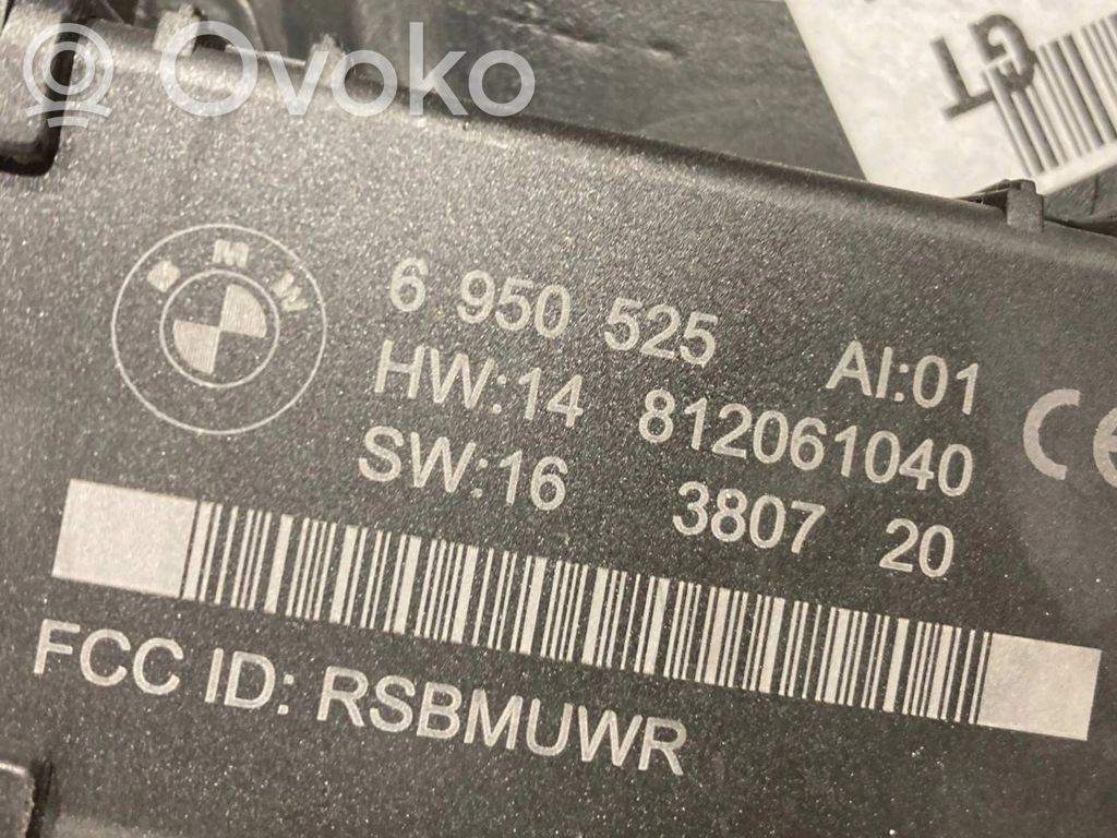 Kupejas aizmugures sānu apdares panelis