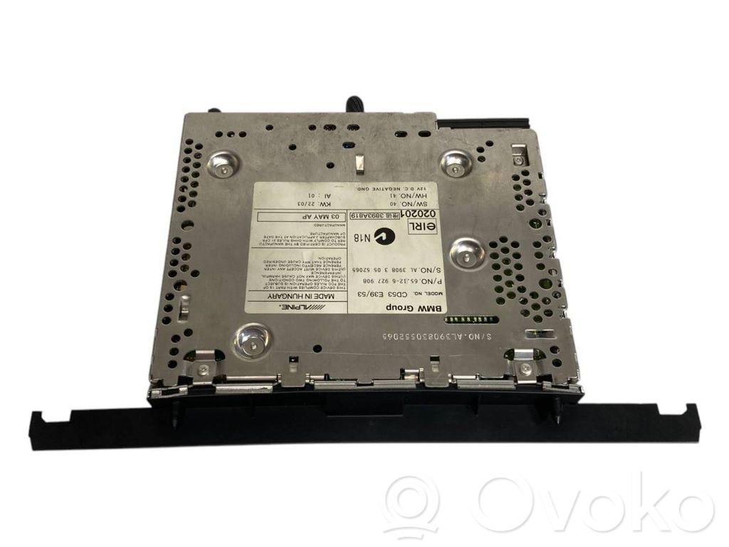 Radio / CD/DVD player / navigation