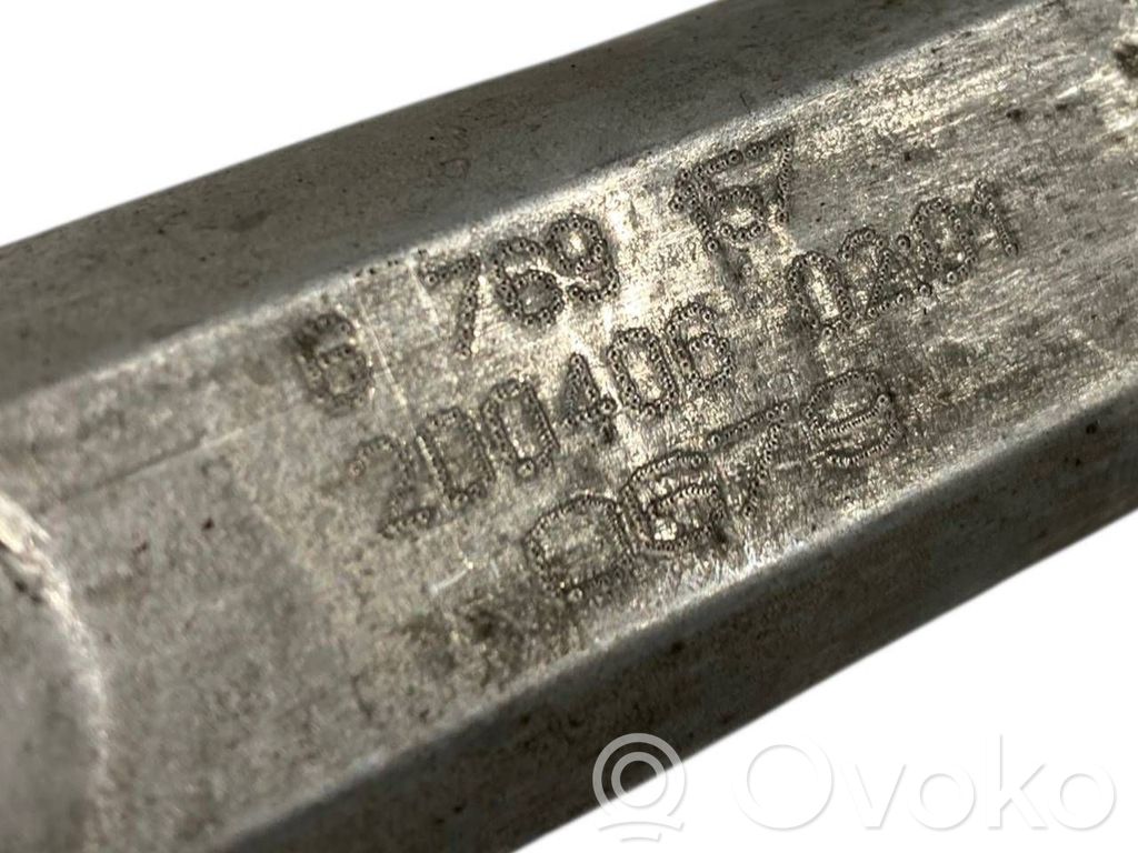 Stūresrata ass krustsavienojums