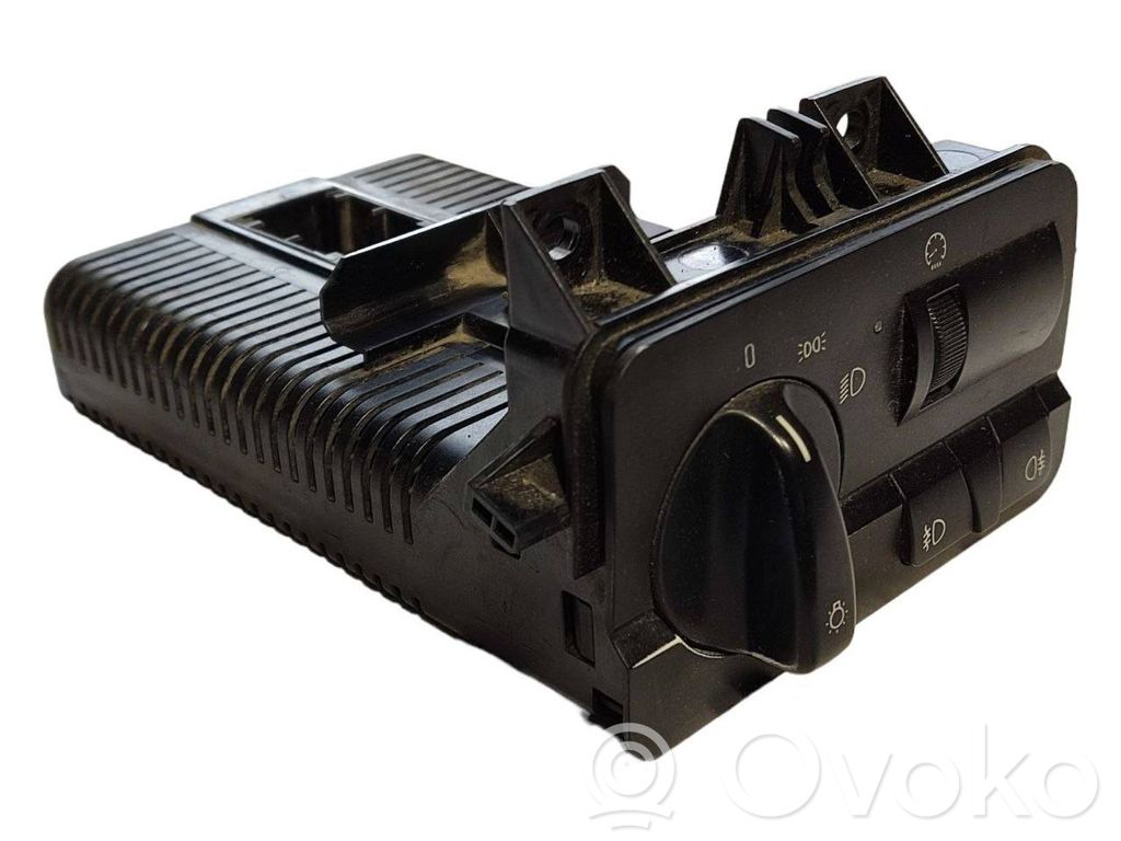 Headlight switch