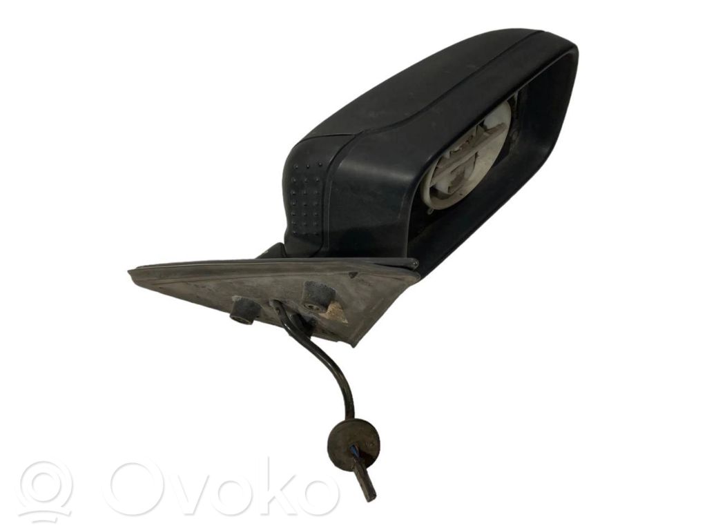 Spogulis (elektriski vadāms)