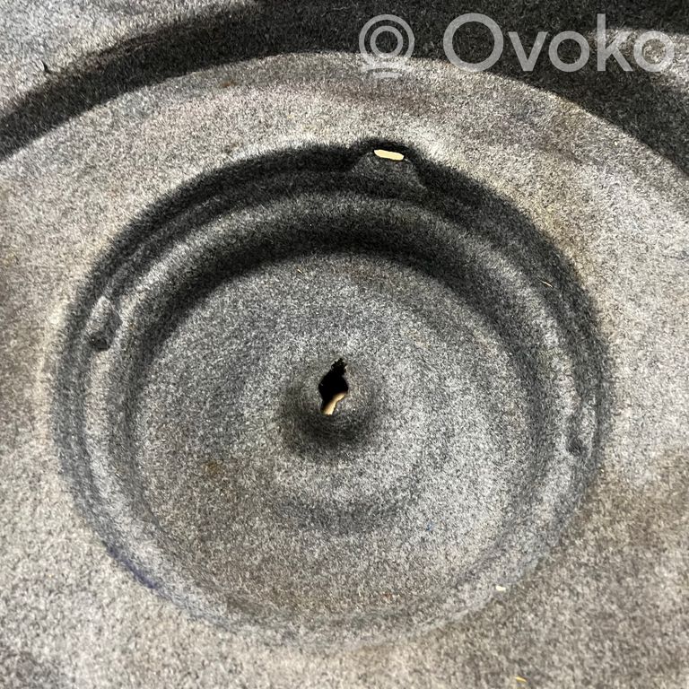 Spare wheel compartment trim