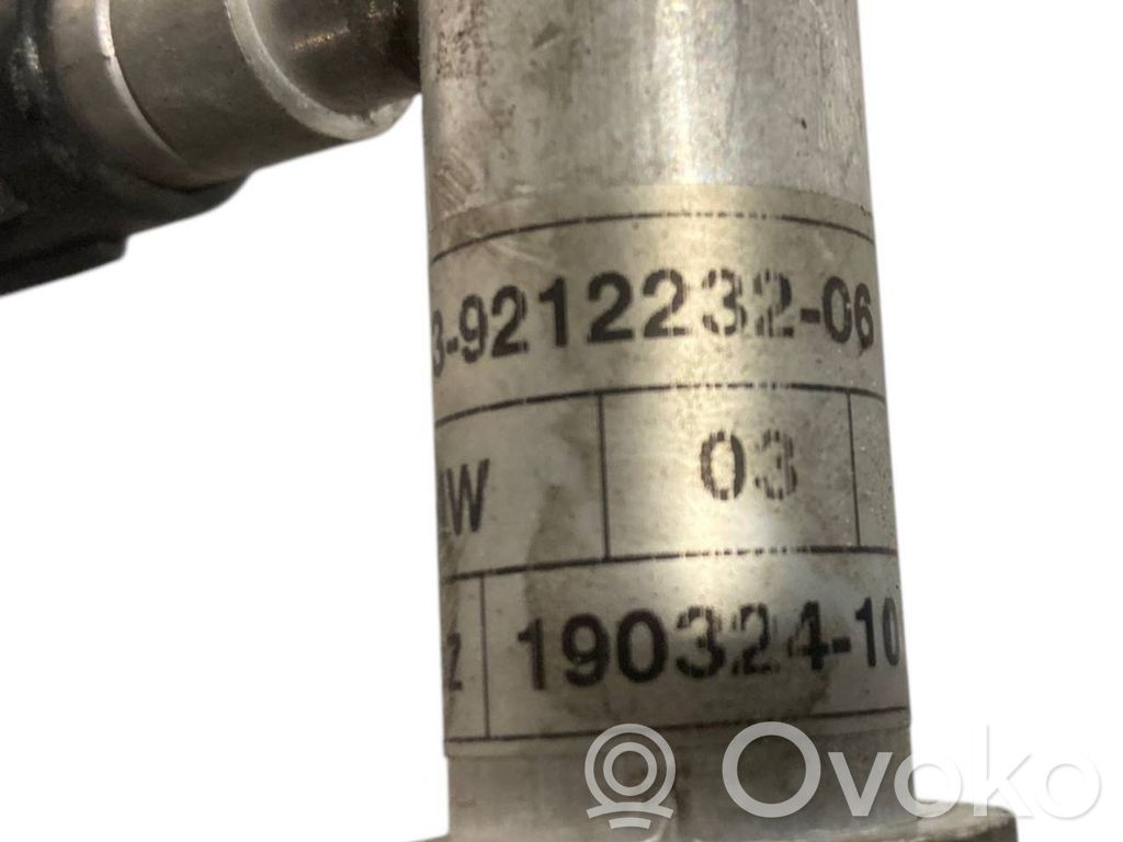 Gaisa kondicioniera caurulīte (-es) / šļūtene (-es)