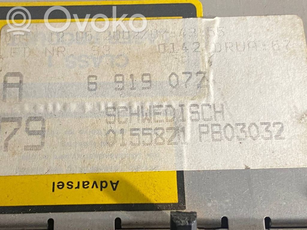Radio / CD/DVD atskaņotājs / navigācija