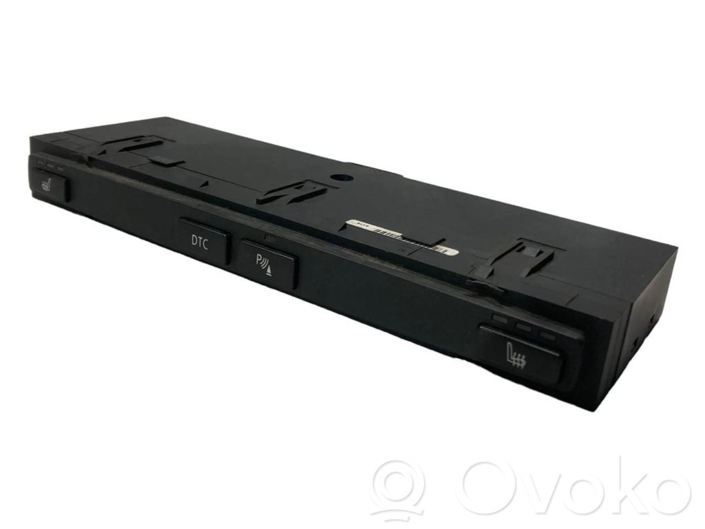 Seat heating switch