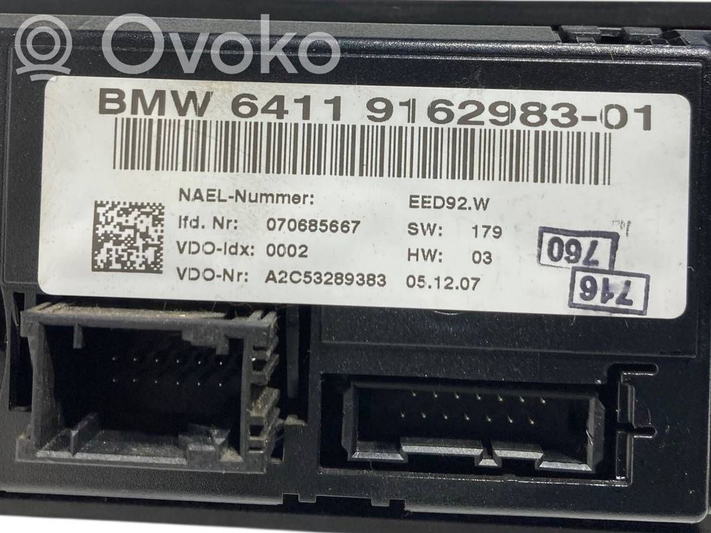 Gaisa kondicioniera / klimata kontroles / salona apsildes vadības bloks (salonā)