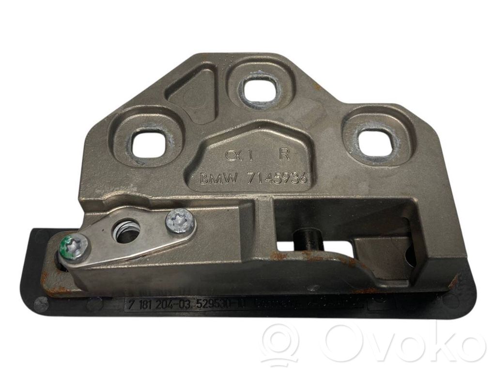 Roof lock