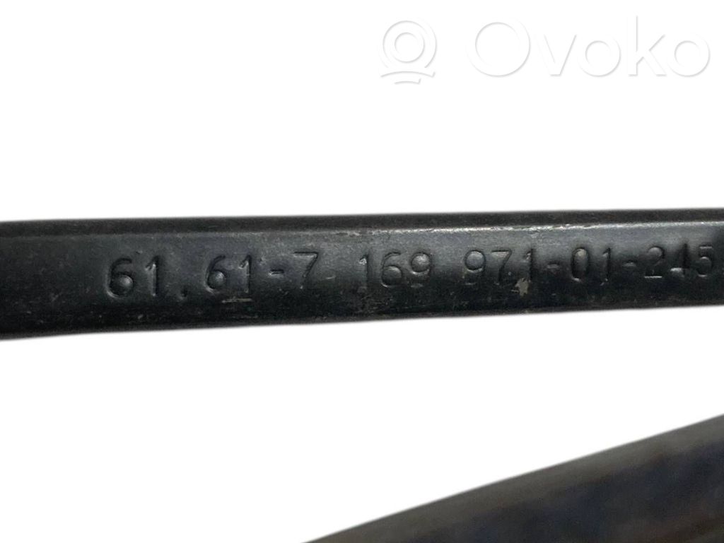 Рычаг стеклоочистителя