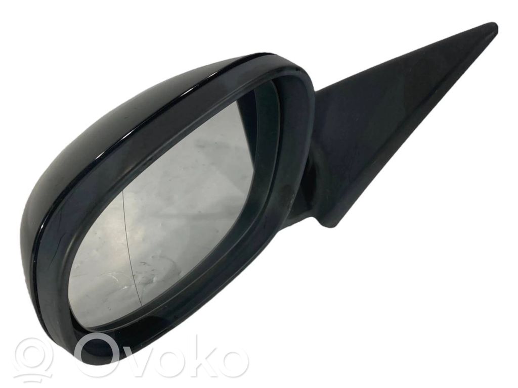 Mirror (electrically controlled)