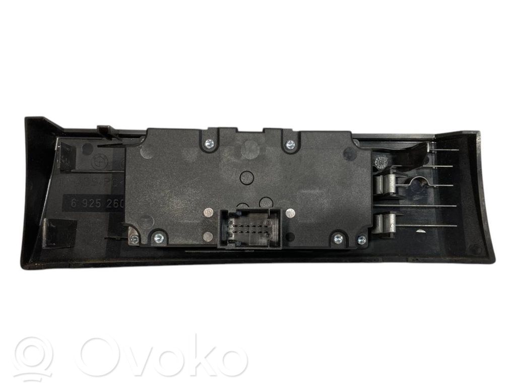 Headlight switch