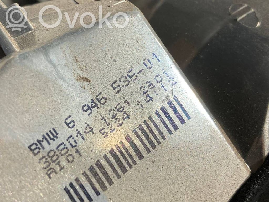 Aizmugurējais lukturis virsbūvē