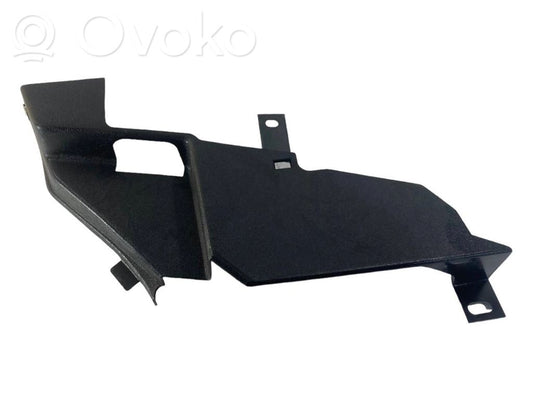 Sānu dekoratīvā apdare (priekšā)