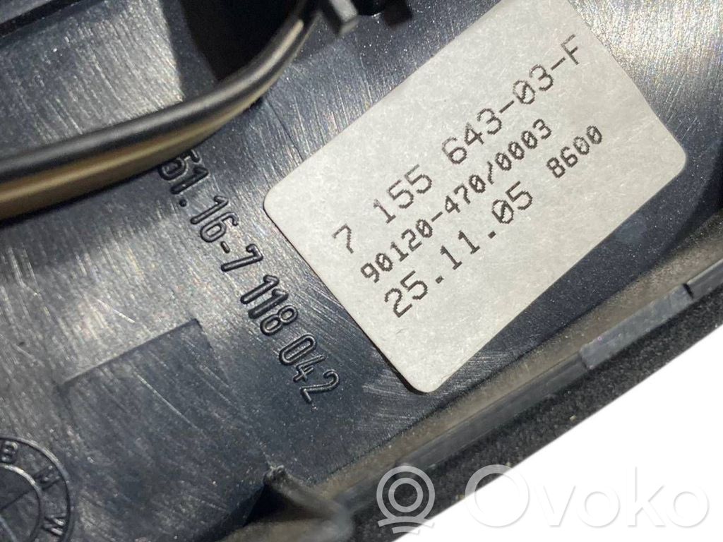 Ātrumu pārslēgšanas sviras dekoratīvā apdare (āda, uzgalis)