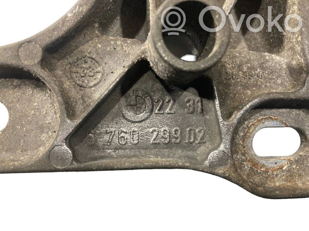 Pārnesumkārbas stiprinājuma kronšteins