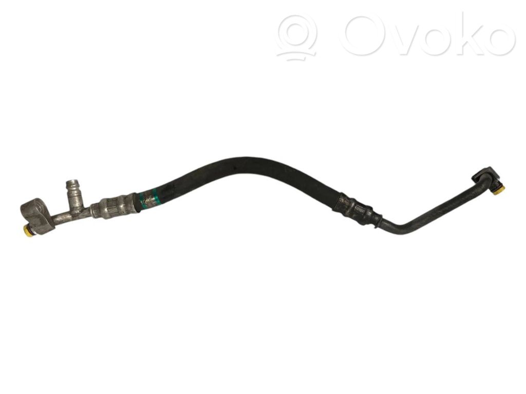 Air conditioner pipe(s) / hose(s)