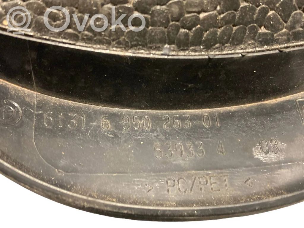 Stūres ass dekoratīvā apdare