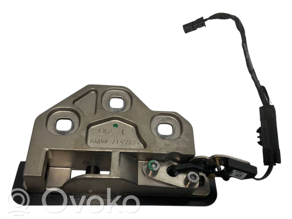 Roof lock