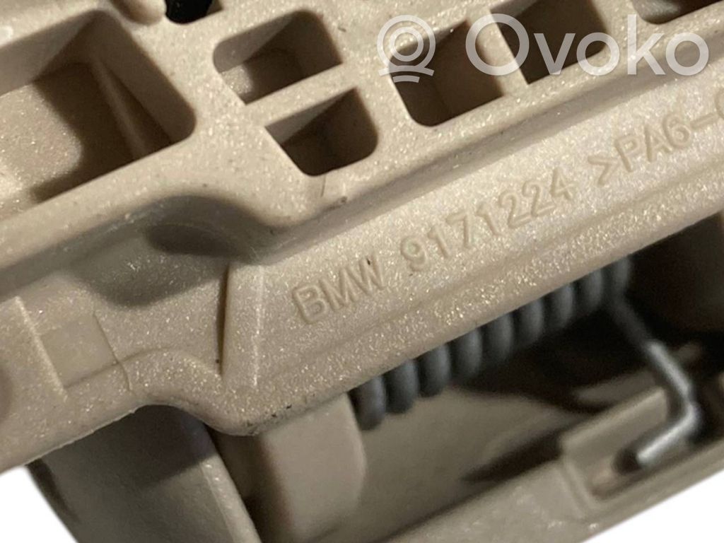 Rear handle