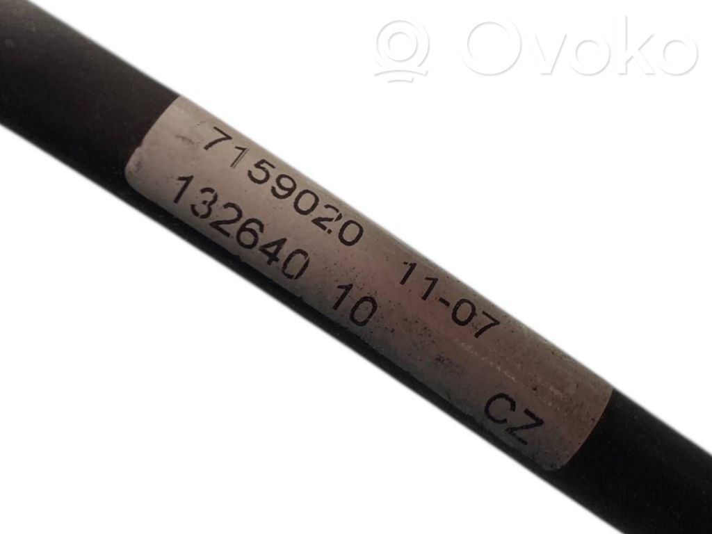 Papildu bremžu signāla lukturis