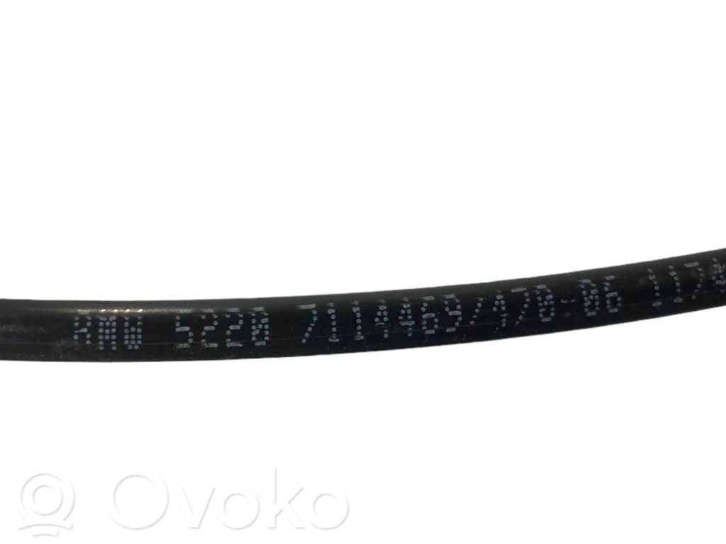 Handle for folding the seat backrest