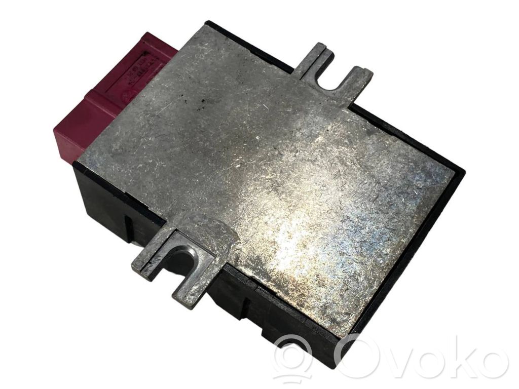 Degvielas sūkņa vadības bloks