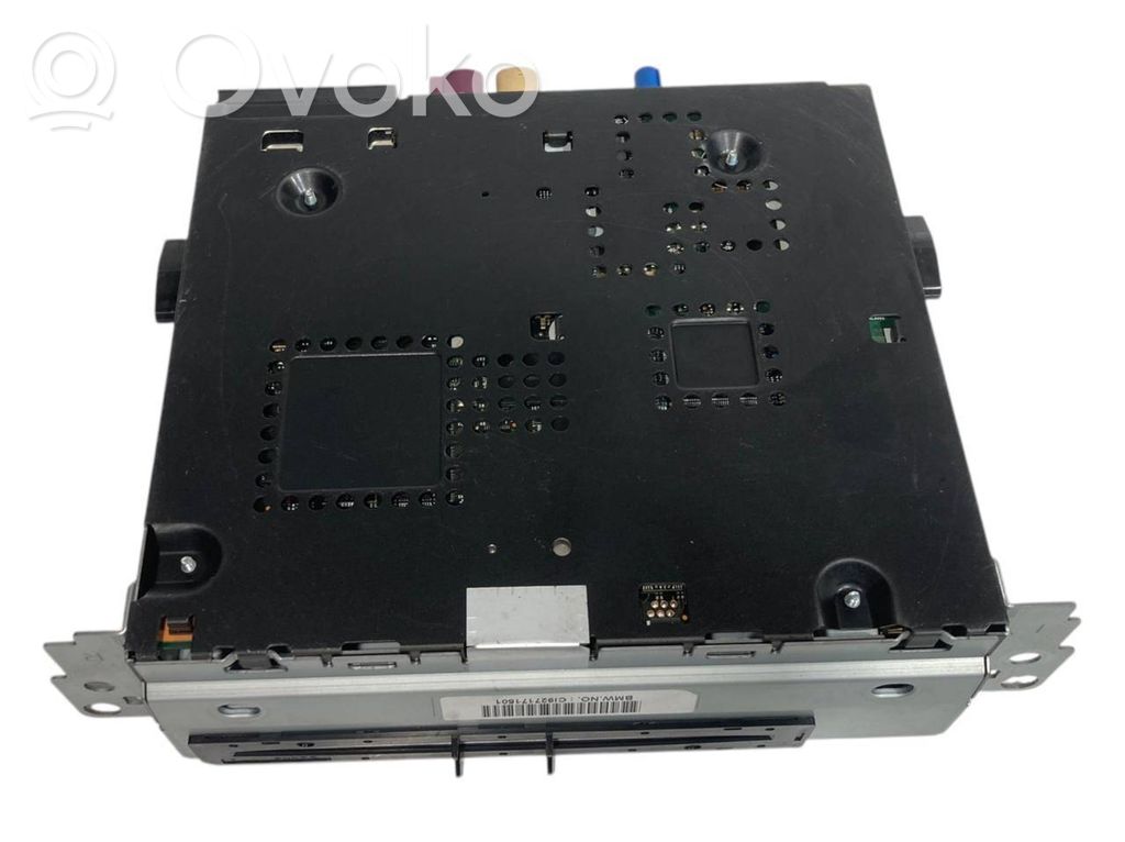 Radio / CD/DVD player / navigation