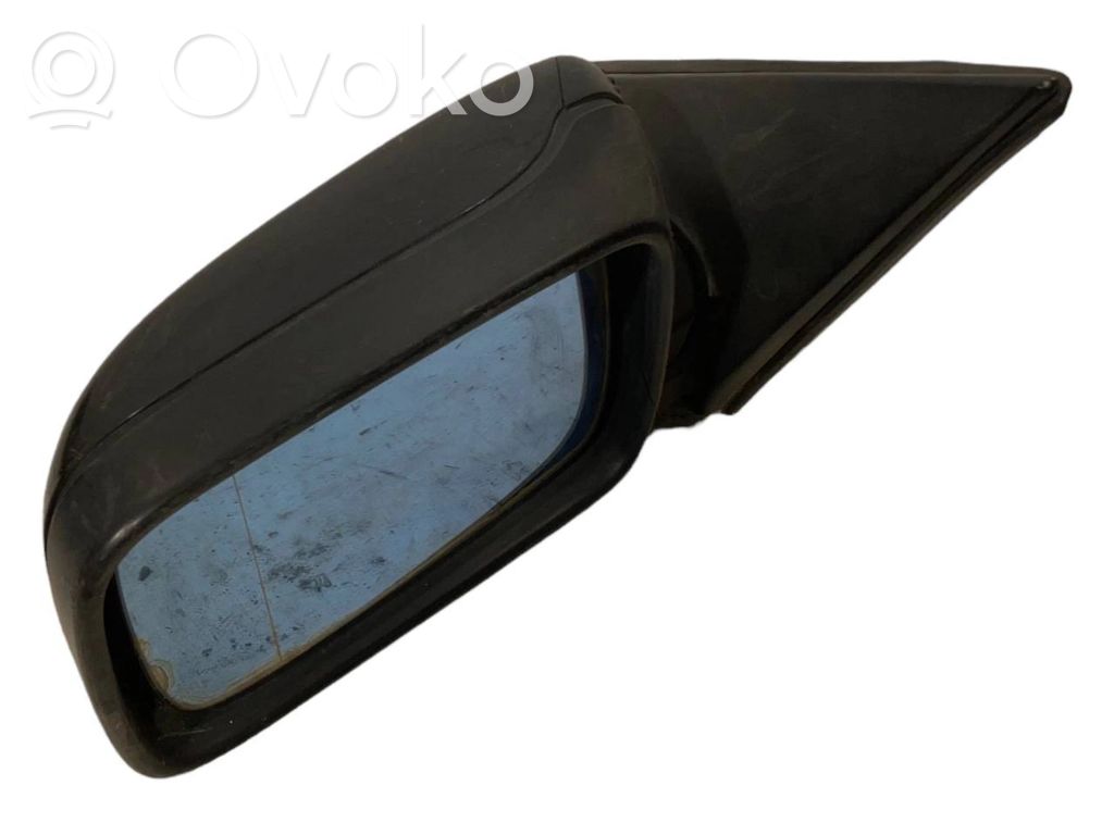 Mirror (electrically controlled)