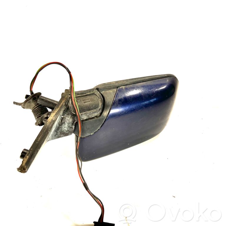 Mirror (electrically controlled)