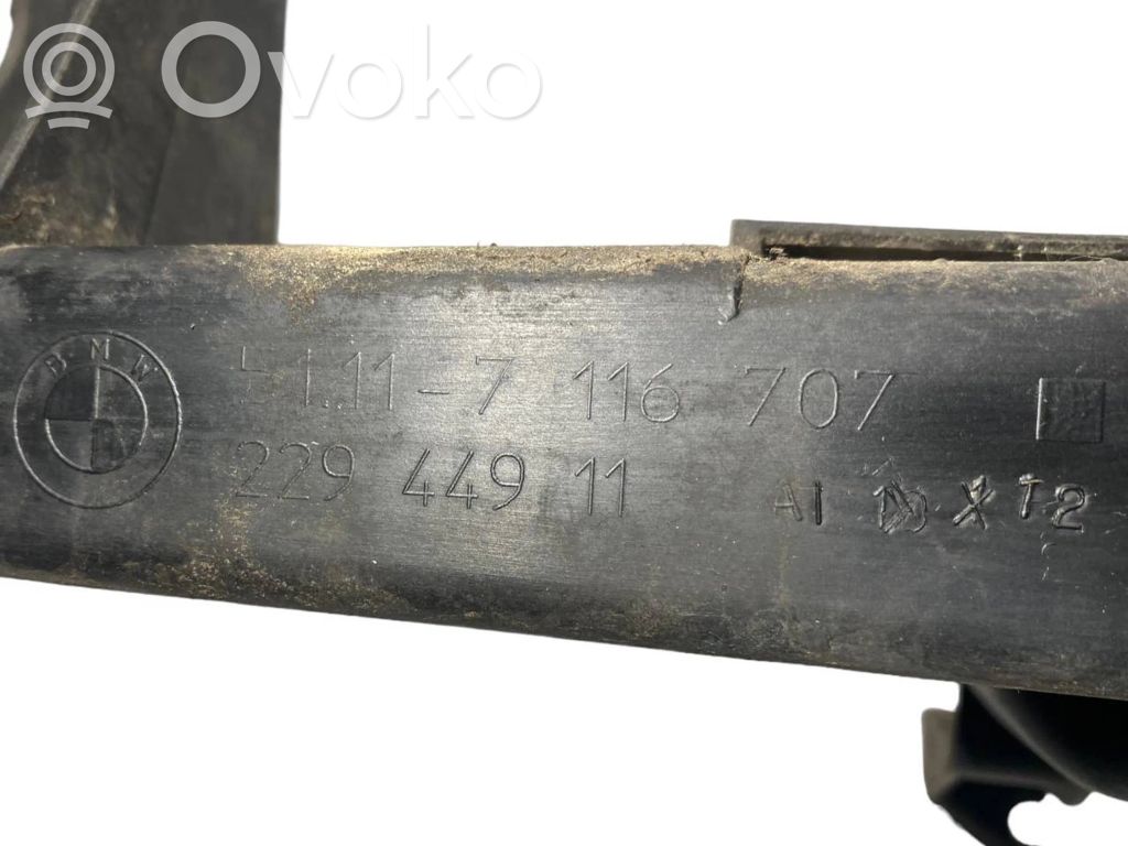 Priekšējā luktura turētājs