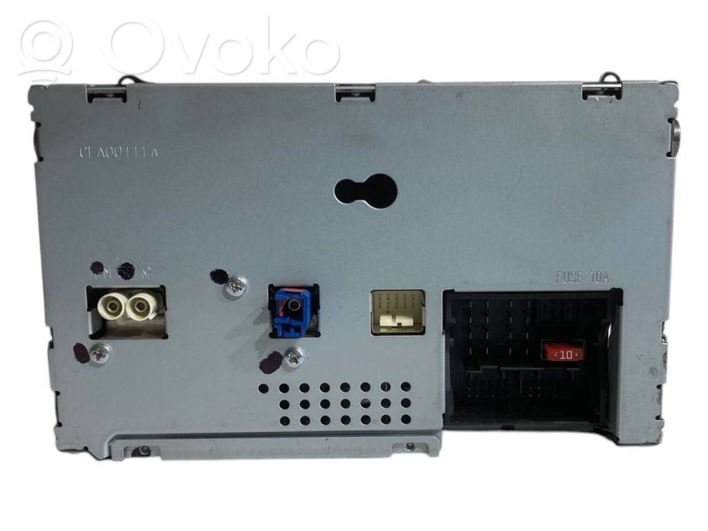Radio / CD/DVD player / navigation