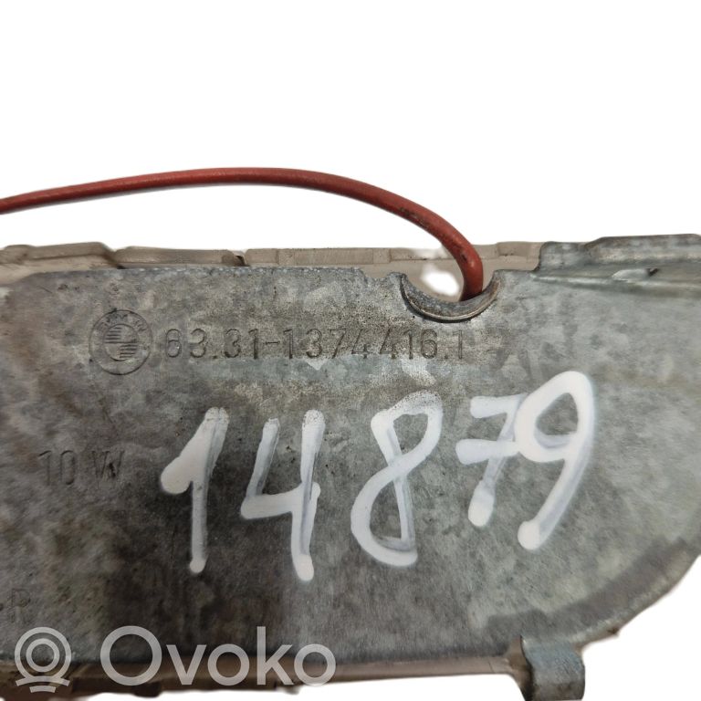 Aizmugurējo vietu apgaismojums