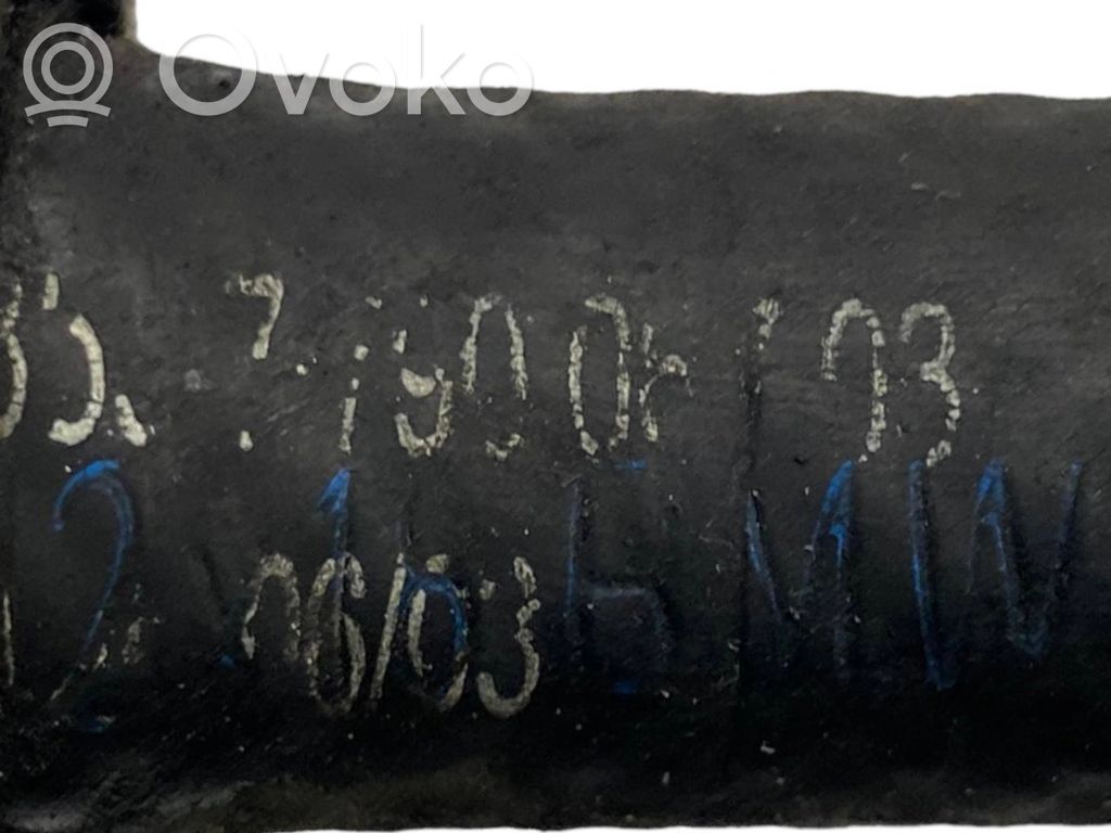 Degvielas atplūdes caurule