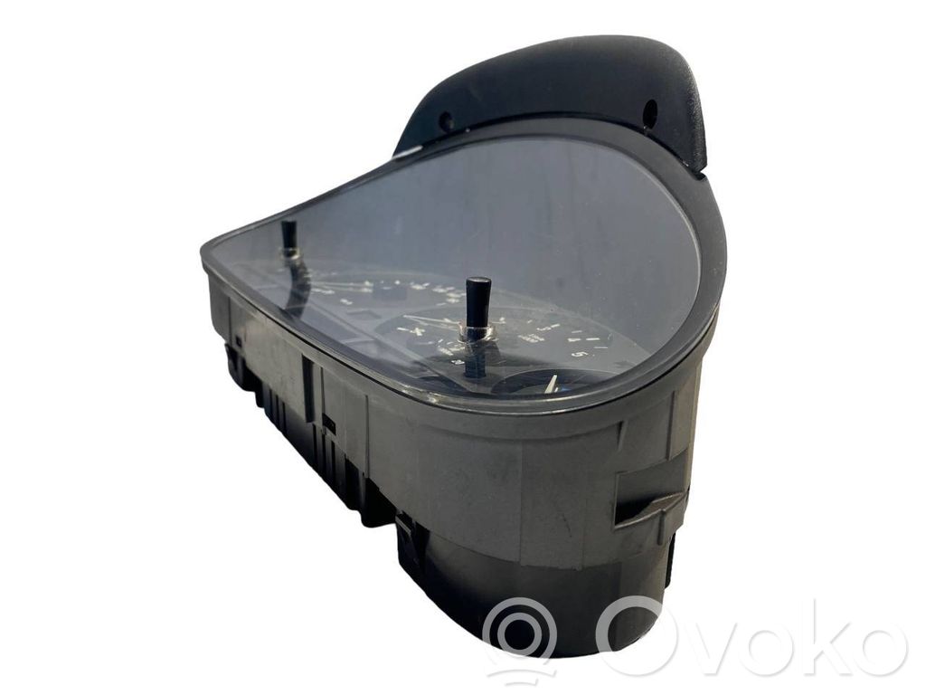 Speedometer (in the instrument panel)