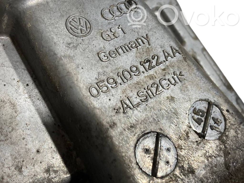 Sadales vārpstas piedziņas ķēdes vāciņš