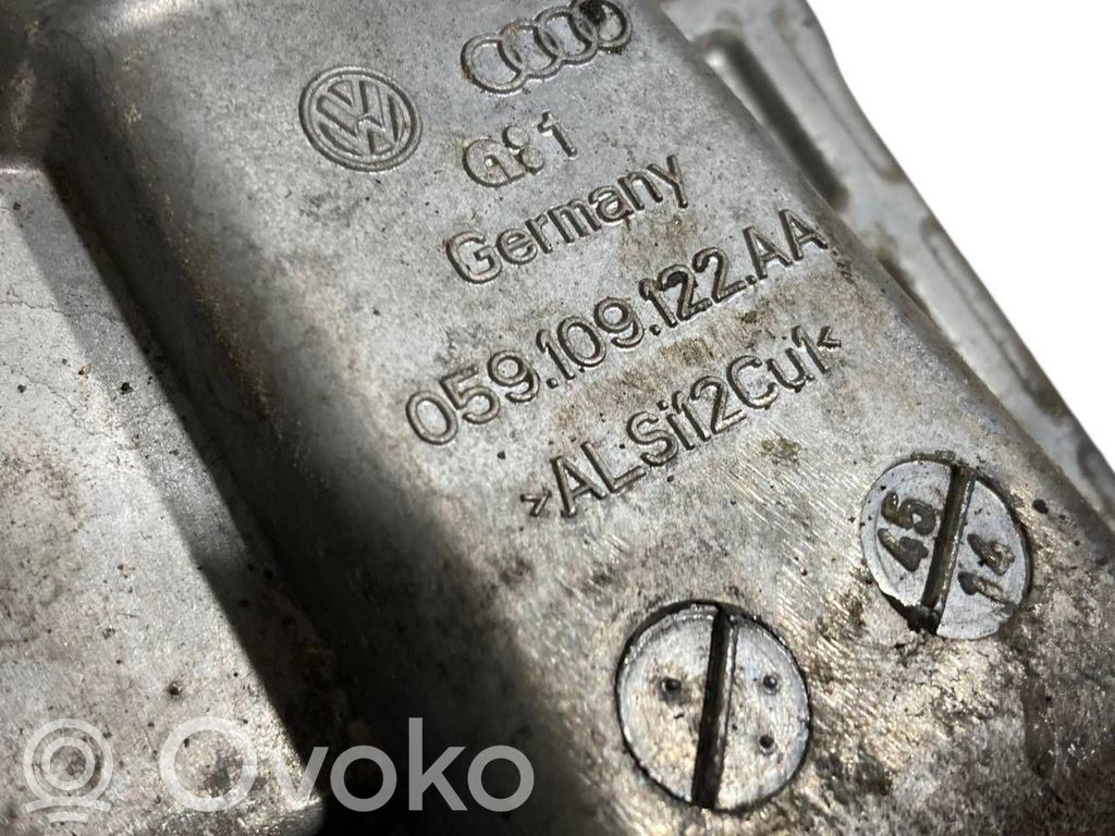 Sadales vārpstas piedziņas ķēdes vāciņš