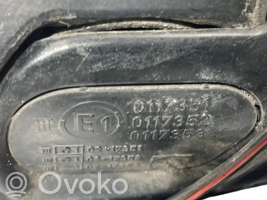 Spogulis (elektriski vadāms)