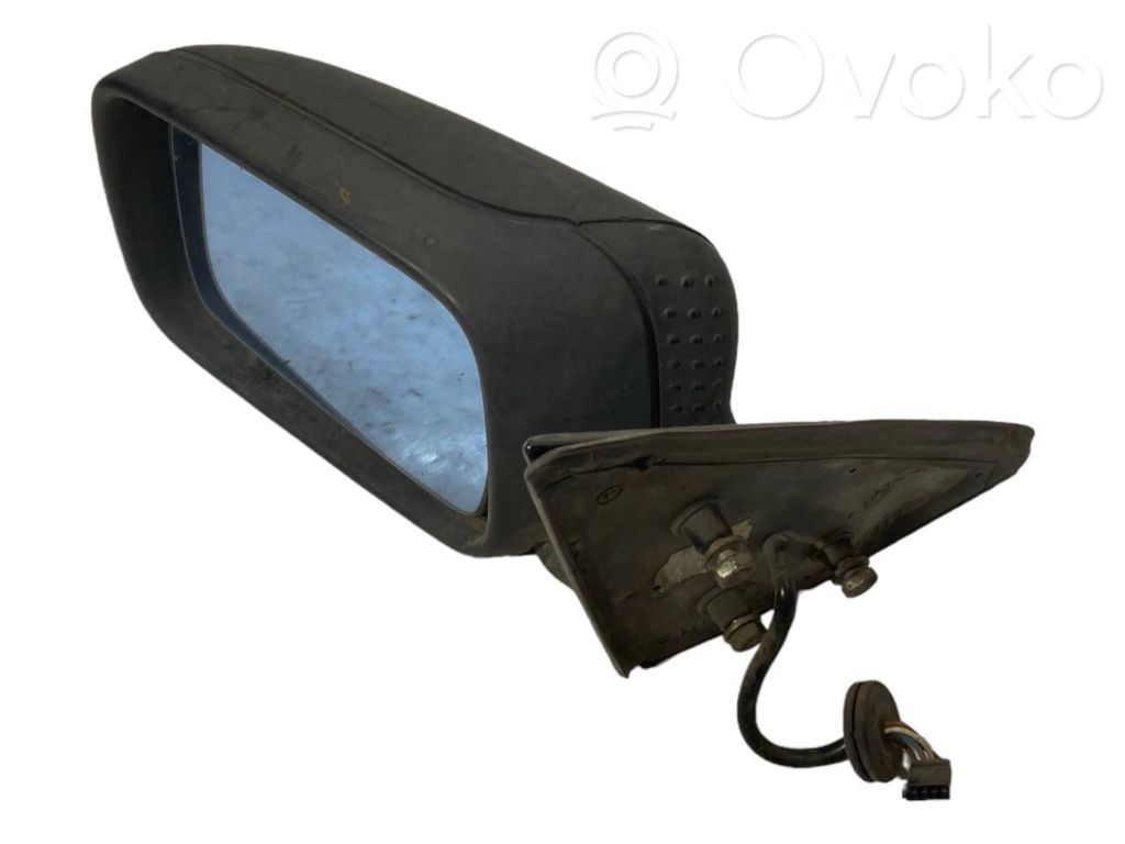 Spogulis (elektriski vadāms)