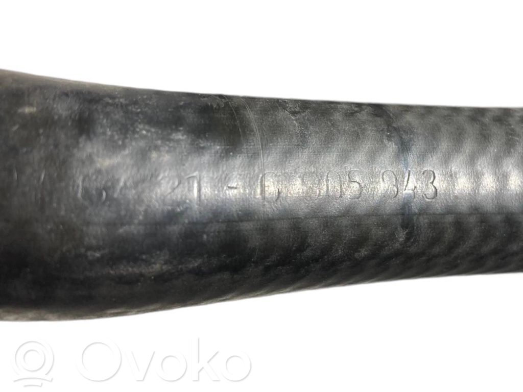 Caurulīte (-es) / šļūtene (-es)