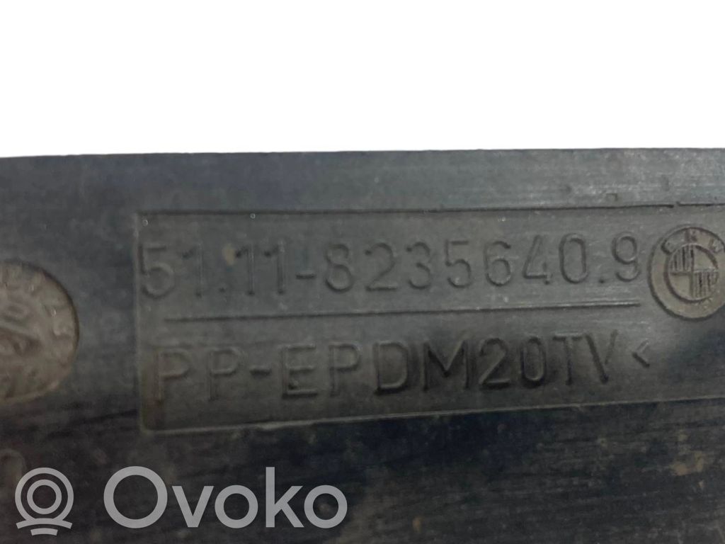 Apakšējais režģis (trīsdaļīgs)