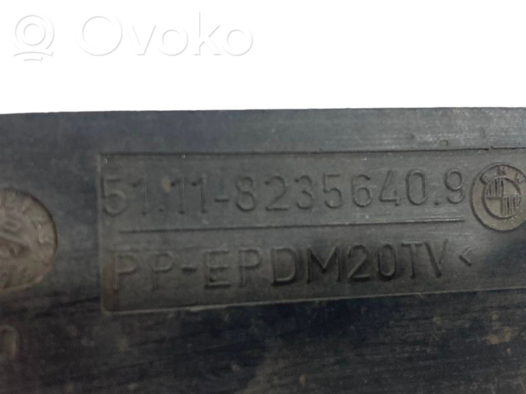 Apakšējais režģis (trīsdaļīgs)