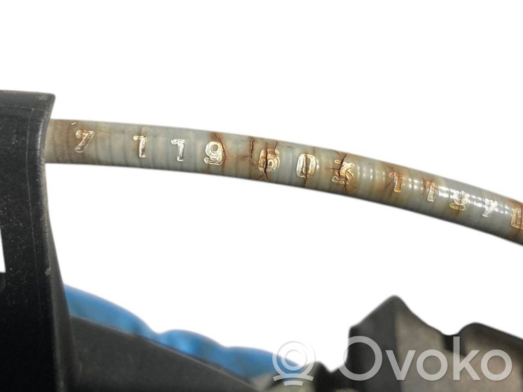 Turētājs / kronšteins ārējam atvēršanas rokturim