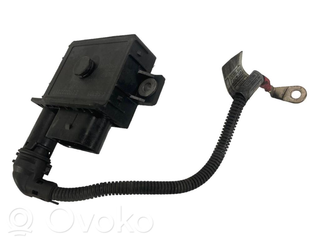 Glow plug relay