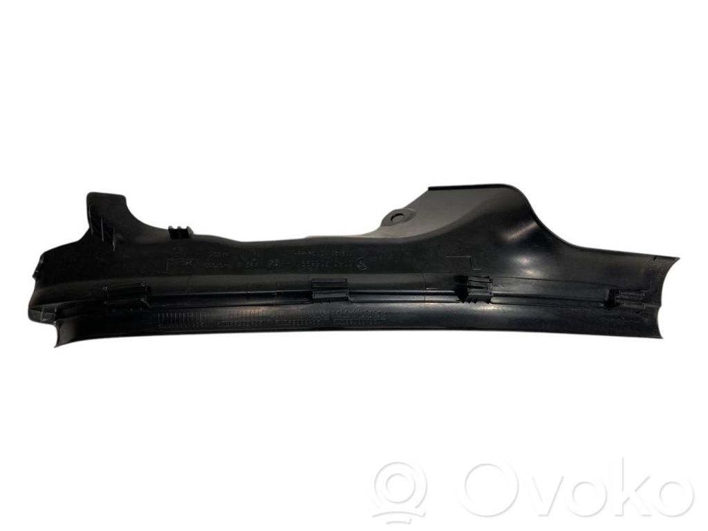 Rear door sill trim (inner)