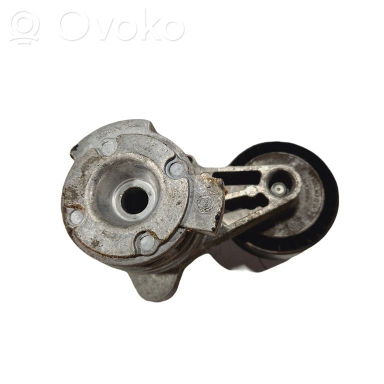 Ģeneratora siksnas spriegotājs