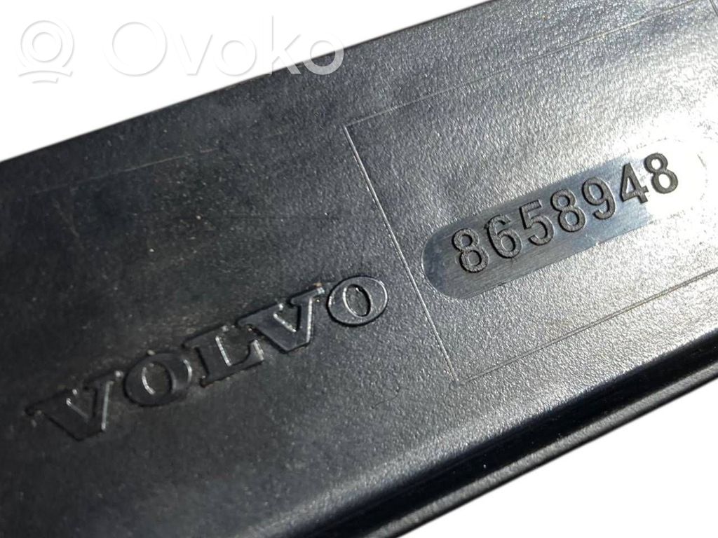 Papildu bremžu signāla lukturis